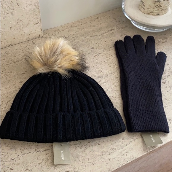 J. Crew Accessories - J. Crew Ribbed texting gloves and beanie hat